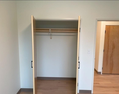 14910 River Retreat Pl - Photo Thumbnail 10