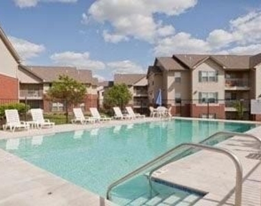 1 Chapel Ridge Cir - Photo Thumbnail 7