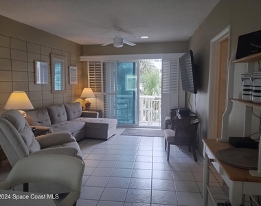 4000 Ocean Beach Boulevard - Photo Thumbnail 10