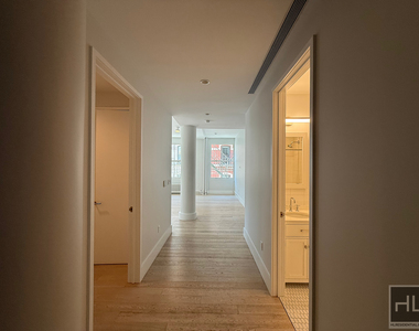Broome Street - Photo Thumbnail 38
