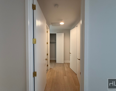 Broome Street - Photo Thumbnail 26