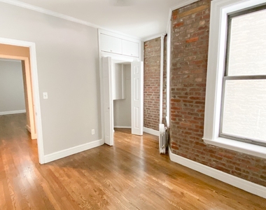 East 18th Street - Photo Thumbnail 2