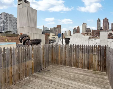 East 37th Street - Photo Thumbnail 8