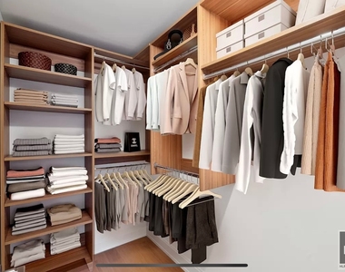 East 54 Street - Photo Thumbnail 7