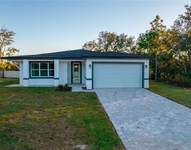 10034 N Darwin Way - Photo Thumbnail 7