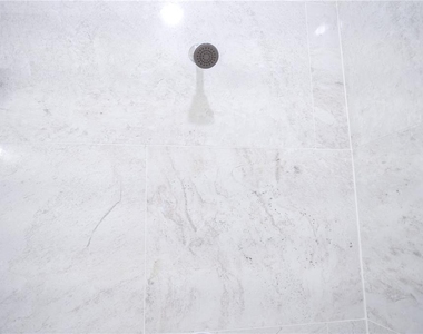 10034 N Darwin Way - Photo Thumbnail 15