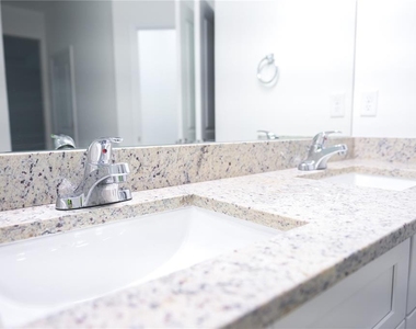 10034 N Darwin Way - Photo Thumbnail 46