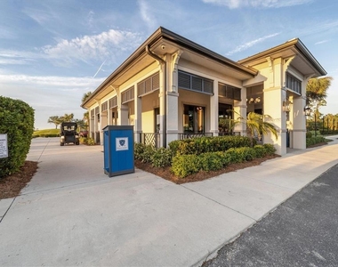 14121 Heritage Landing Boulevard - Photo Thumbnail 39