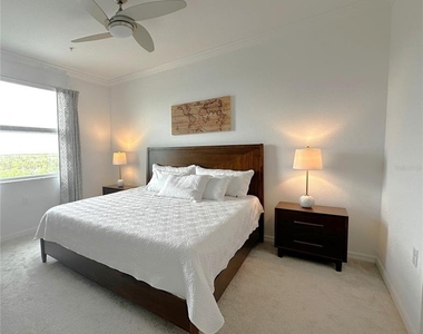 14121 Heritage Landing Boulevard - Photo Thumbnail 8