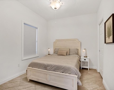 8111 Lakewood Main Street - Photo Thumbnail 18