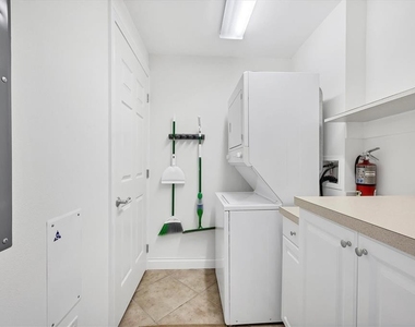 8111 Lakewood Main Street - Photo Thumbnail 20