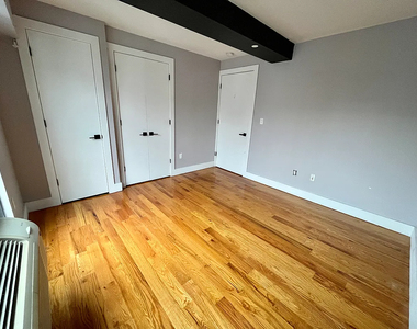 186 Lenox Road - Photo Thumbnail 7