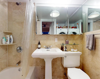 246 Mott Street - Photo Thumbnail 1