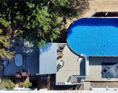 65585 4th Street S - Photo Thumbnail 2