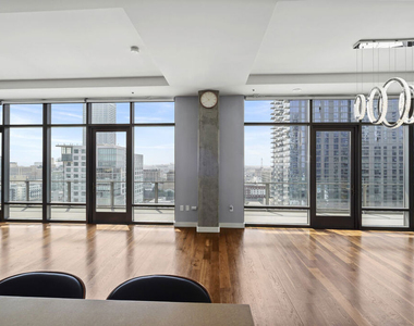 1100 S Hope Street - Photo Thumbnail 21