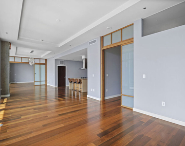 1100 S Hope Street - Photo Thumbnail 14