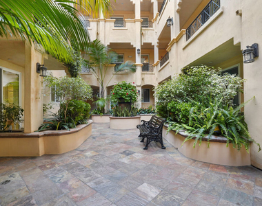 16123 W Sunset Boulevard - Photo Thumbnail 25