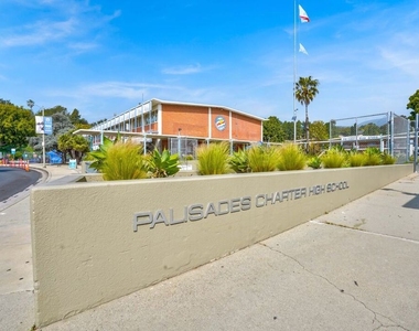 16123 W Sunset Boulevard - Photo Thumbnail 40