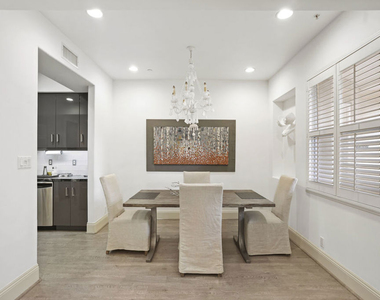 16123 W Sunset Boulevard - Photo Thumbnail 10