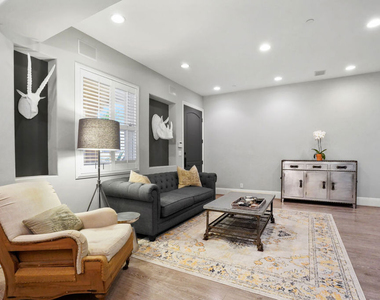16123 W Sunset Boulevard - Photo Thumbnail 34