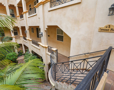 16123 W Sunset Boulevard - Photo Thumbnail 32