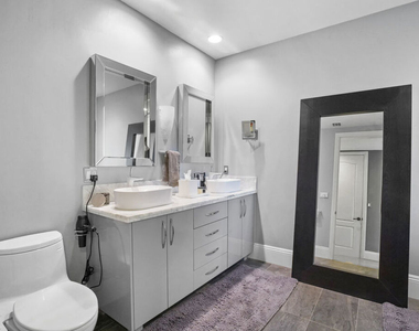16123 W Sunset Boulevard - Photo Thumbnail 16