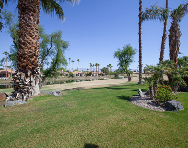 48200 Via Solana - Photo Thumbnail 3