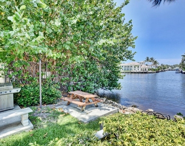 1 Harbourside Drive - Photo Thumbnail 35