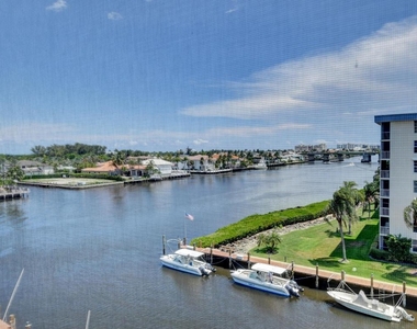 1 Harbourside Drive - Photo Thumbnail 24