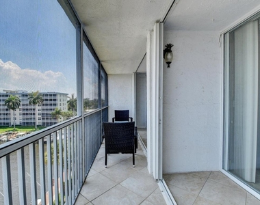 1 Harbourside Drive - Photo Thumbnail 26