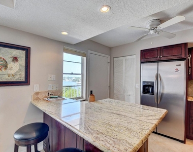 1 Harbourside Drive - Photo Thumbnail 10