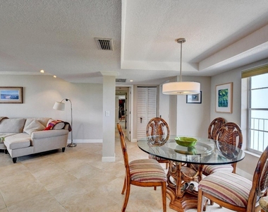 1 Harbourside Drive - Photo Thumbnail 12