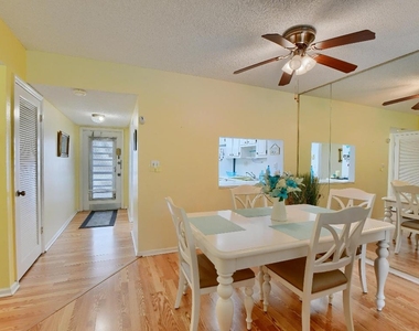 9826 Marina Boulevard - Photo Thumbnail 4