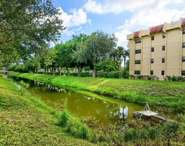 9826 Marina Boulevard - Photo Thumbnail 17
