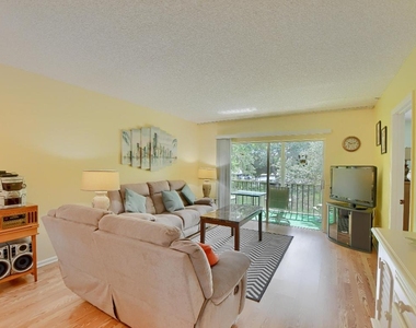 9826 Marina Boulevard - Photo Thumbnail 6
