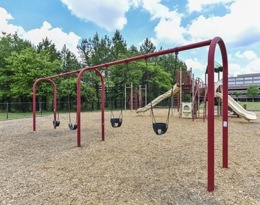 508 Main Street Ne - Photo Thumbnail 8