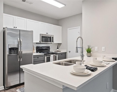 508 Main Street Ne - Photo Thumbnail 19