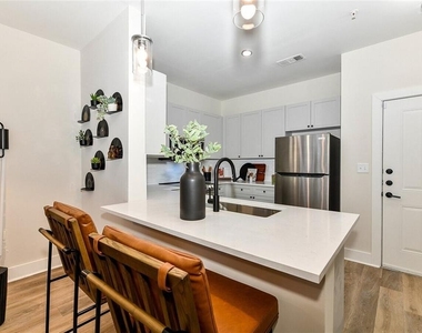 508 Main Street Ne - Photo Thumbnail 12