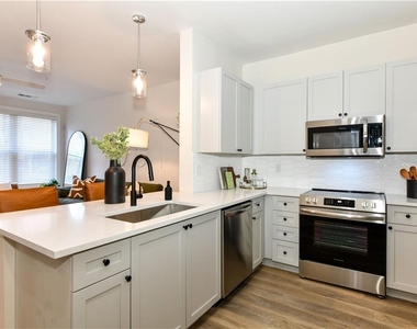 508 Main Street Ne - Photo Thumbnail 27