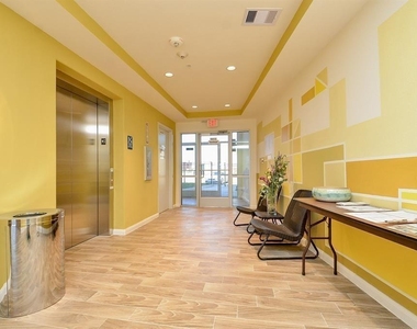 1207 Grand West Boulevard - Photo Thumbnail 12