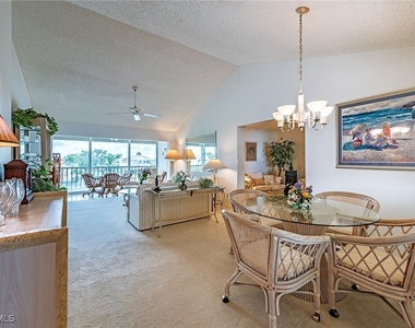 10684 Gulf Shore Drive - Photo Thumbnail 3