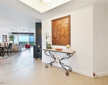 23850 Via Italia Circle - Photo Thumbnail 11