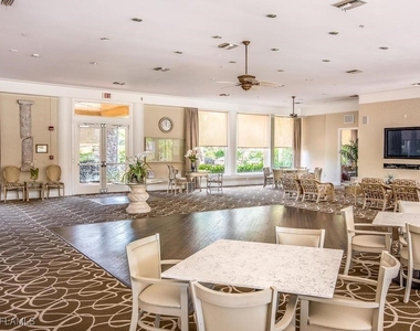 2462 Hidden Lake Drive - Photo Thumbnail 25