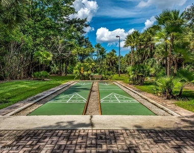 2462 Hidden Lake Drive - Photo Thumbnail 30