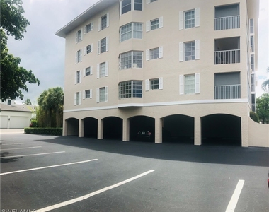 1200 Gulf Shore Boulevard N - Photo Thumbnail 26