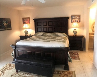 1200 Gulf Shore Boulevard N - Photo Thumbnail 22