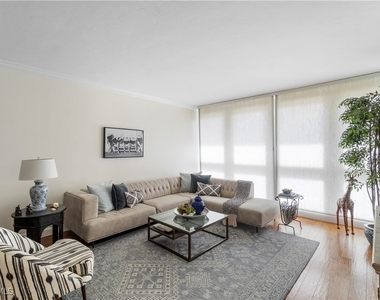 4031 Gulf Shore Boulevard N - Photo Thumbnail 4