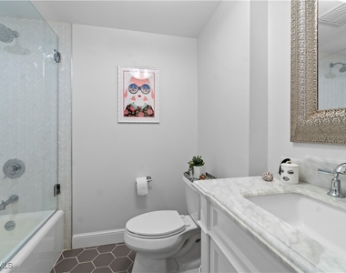 4031 Gulf Shore Boulevard N - Photo Thumbnail 18