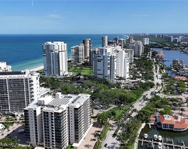 4031 Gulf Shore Boulevard N - Photo Thumbnail 27