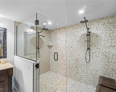 4031 Gulf Shore Boulevard N - Photo Thumbnail 15